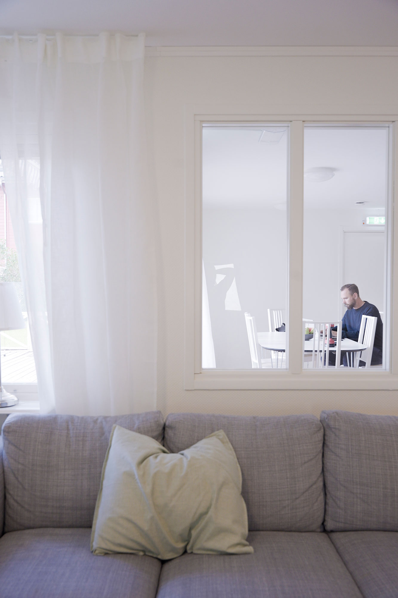 Vy mot kök på HVB Väsby